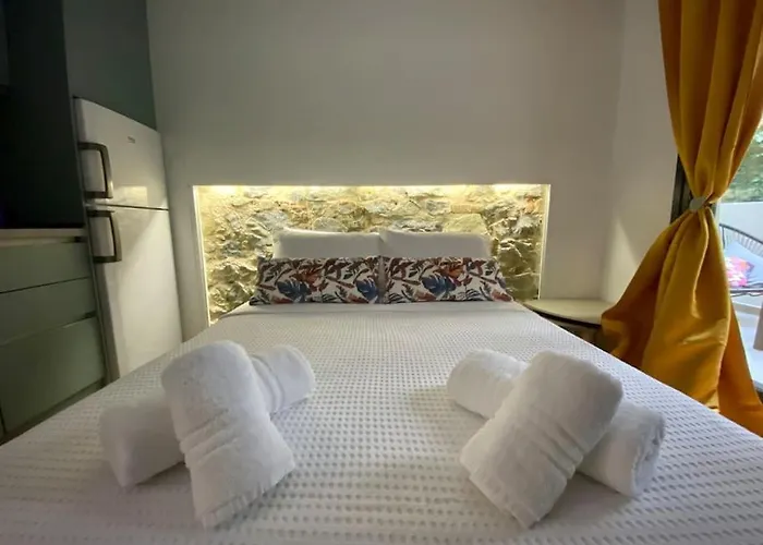 Διαμέρισμα Crystal Studio-downtown Escape-navarinou Square
