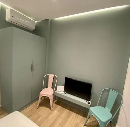 Crystal Studio-downtown Escape-navarinou Square * Θεσσαλονίκη