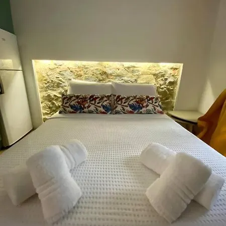 Crystal Studio-downtown Escape-navarinou Square Thessaloniki